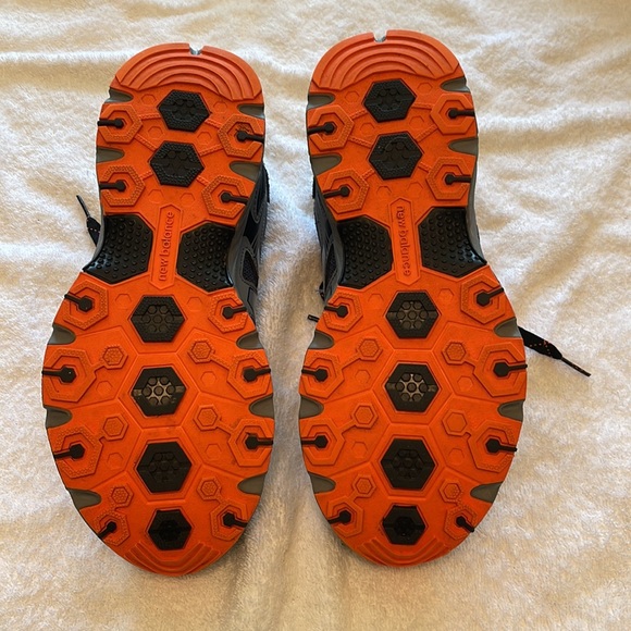 New Balance Men’s All Terrain Athletic Shoes, Like New, worn once inside only! - Picture 5 of 7
